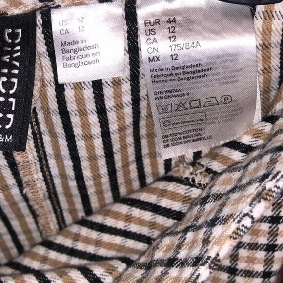 Divided by H&M Skirt School Girl 12, Tan Beige Black, Plaid, Mini, A-line - Picture 4 of 4